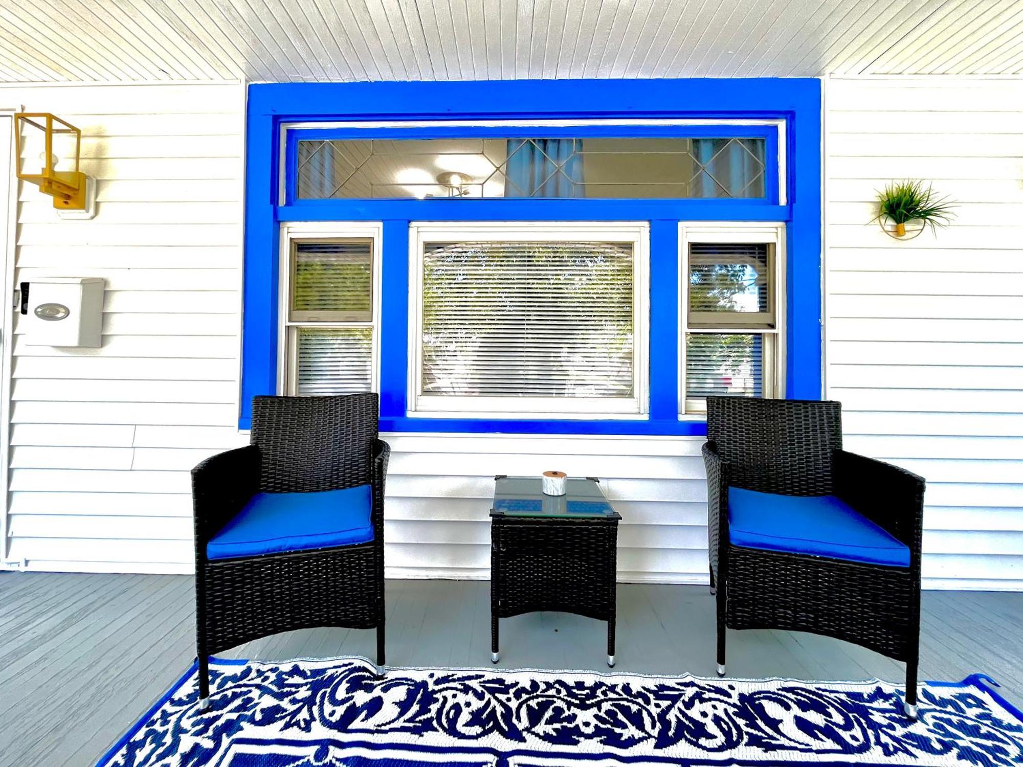 The Sapphire Haven - Your Old Brooklyn Oasis Awaits Families, Couples, Business Travelers Near Downtown With Parking, 300 Mb Wifi & Self Check-In Cleveland Eksteriør bilde
